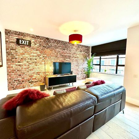 Beautiful New 2 Bedroom Apartment - Next To The Beach - Great Location - Free Parking - Fast Wifi - Smart Tv - Sleeps Up To 4! Close To Purbeck, Corfe Castle, Sandbanks, Poole & Bournemouth Swanage Exteriér fotografie