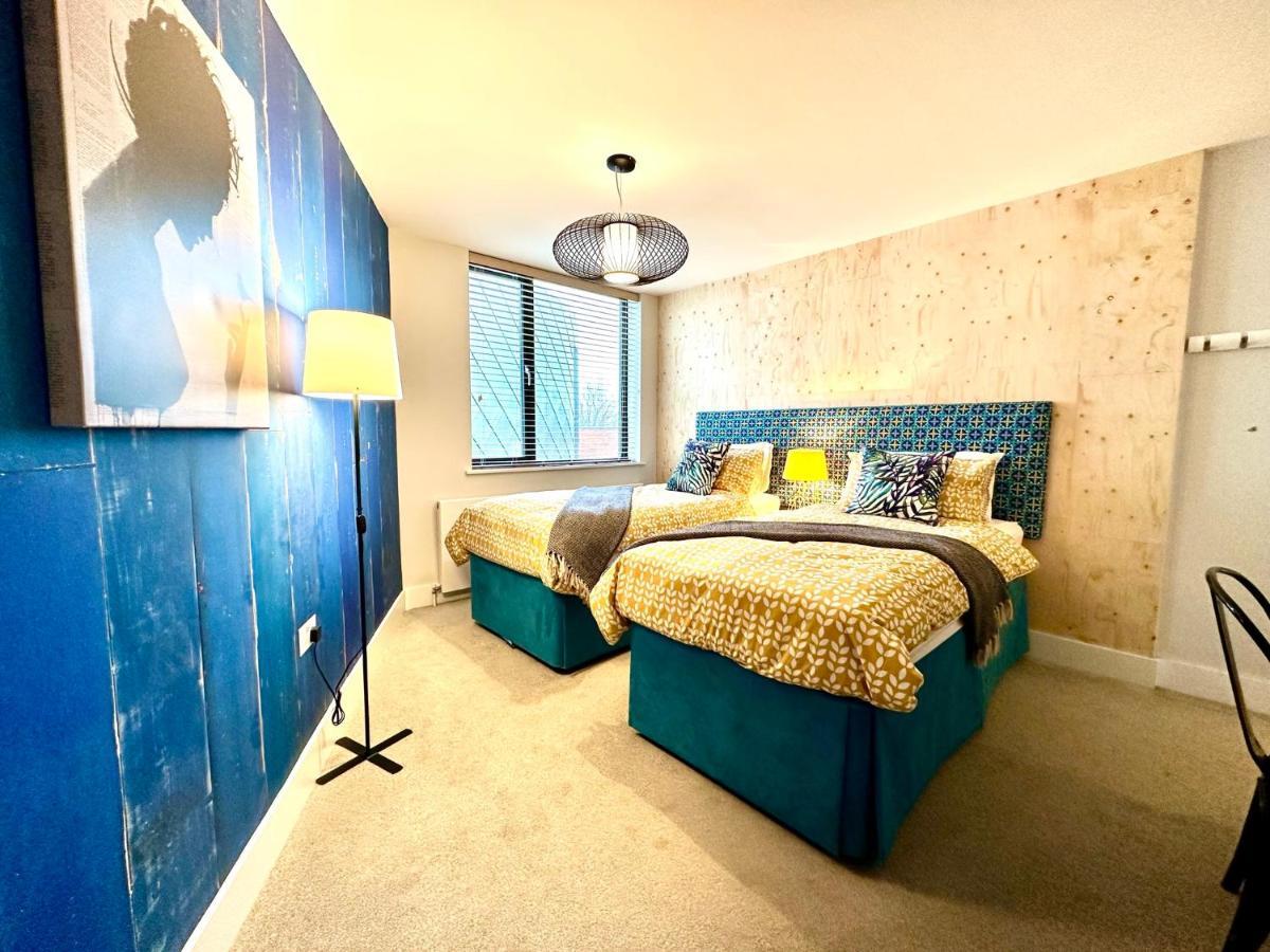 Beautiful New 2 Bedroom Apartment - Next To The Beach - Great Location - Free Parking - Fast Wifi - Smart Tv - Sleeps Up To 4! Close To Purbeck, Corfe Castle, Sandbanks, Poole & Bournemouth Swanage Exteriér fotografie